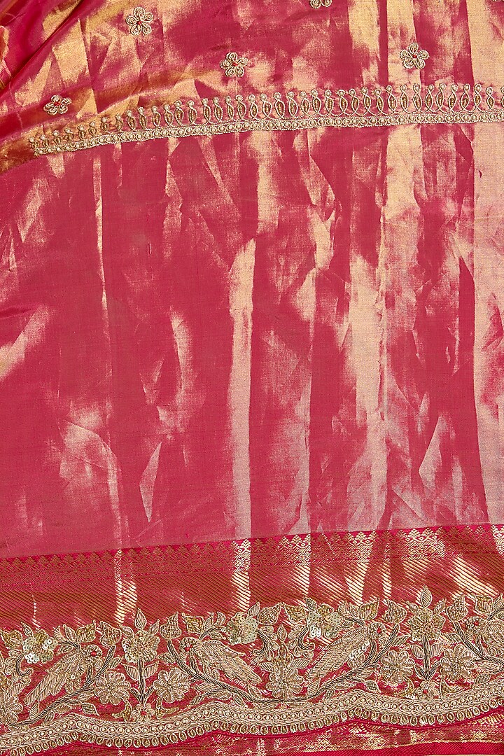 Golden Kanjivaram Silk Reception Saree Set by TATWAMM By Abhishek & Vinita at Pernia's Pop Up Shop