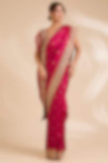 Rani Pink Banarasi Silk Reception Saree Set by TATWAMM By Abhishek & Vinita at Pernia's Pop Up Shop