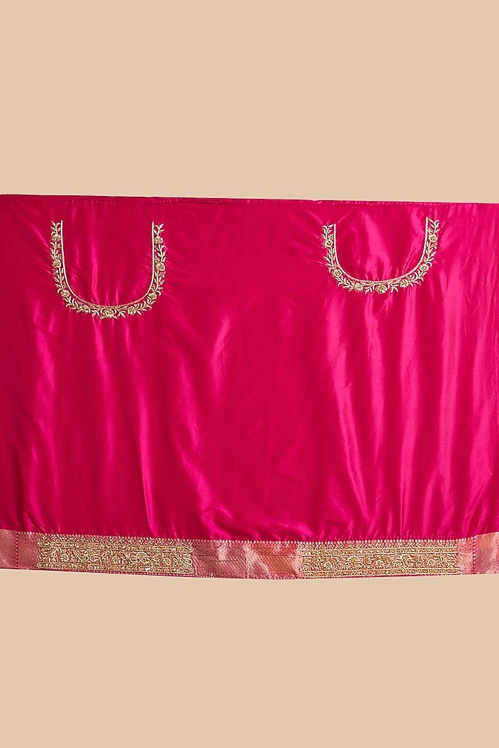 Pink Banarasi Silk Reception Saree Set by TATWAMM By Abhishek & Vinita at Pernia's Pop Up Shop