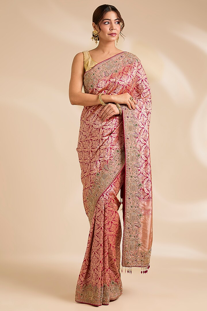 Pink Banarasi Silk Reception Saree Set by TATWAMM By Abhishek & Vinita at Pernia's Pop Up Shop