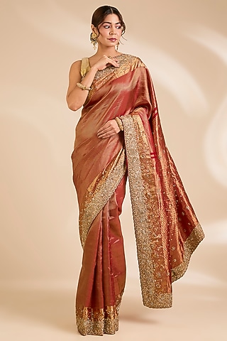 Maroon Kanjivaram Silk Saree Set by TATWAMM By Abhishek & Vinita