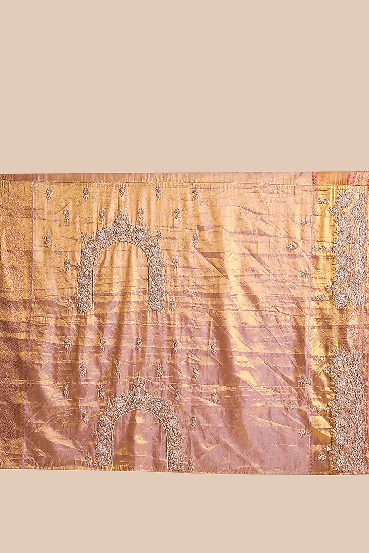 Gold Kanjivaram Reception Saree Set by TATWAMM By Abhishek & Vinita at Pernia's Pop Up Shop