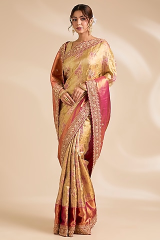 Pink & Gold Kanjivaram Silk Saree Set by TATWAMM By Abhishek & Vinita