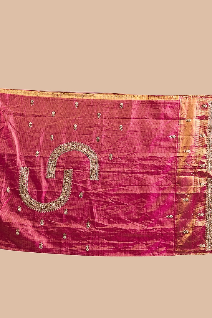 Pink & Gold Kanjivaram Silk Reception Saree Set by TATWAMM By Abhishek & Vinita at Pernia's Pop Up Shop