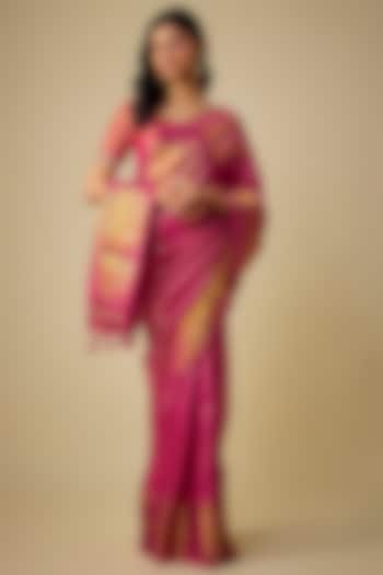 Pink Kanjivaram Silk Wedding Saree Set by TATWAMM Couture at Pernia's Pop Up Shop
