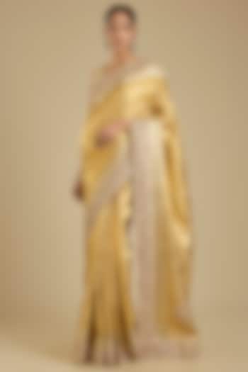 Golden Kanjivaram Reception Saree Set by TATWAMM By Abhishek & Vinita at Pernia's Pop Up Shop