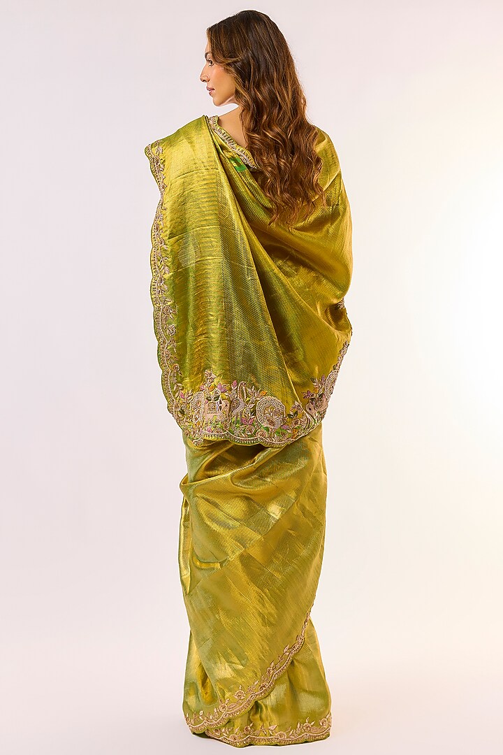 Green Silk Zardosi Work Kanjivaram Wedding Saree Set by TATWAMM By Abhishek & Vinita at Pernia's Pop Up Shop
