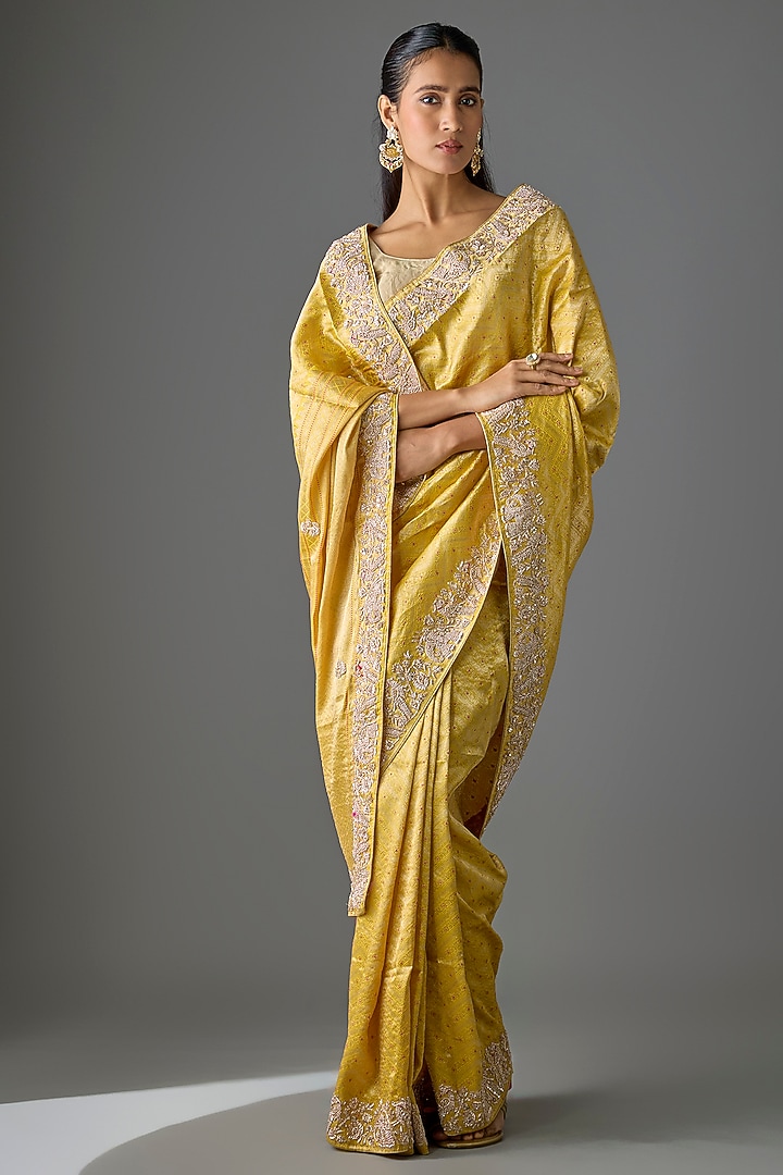 Gold Silk Zardosi Work Kanjivaram Wedding Saree Set by TATWAMM Couture at Pernia's Pop Up Shop