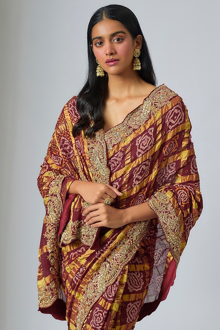 Red Silk Zardosi Work Gharchola Wedding Saree Set by TATWAMM By Abhishek & Vinita at Pernia's Pop Up Shop