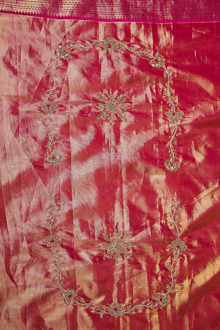 Gold Kanjivaram Zardosi Work Reception Saree Set by TATWAMM By Abhishek & Vinita at Pernia's Pop Up Shop