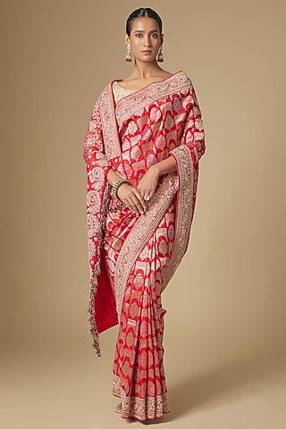 Red Banarasi Hand Work Saree Set by TATWAMM By Abhishek & Vinita