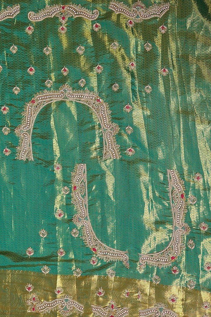 Green Kanchivaram Handwork Reception Saree Set by TATWAMM By Abhishek & Vinita at Pernia's Pop Up Shop