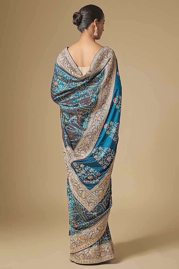 Blue Banarasi Handwork Bridal Saree Set by TATWAMM By Abhishek & Vinita at Pernia's Pop Up Shop