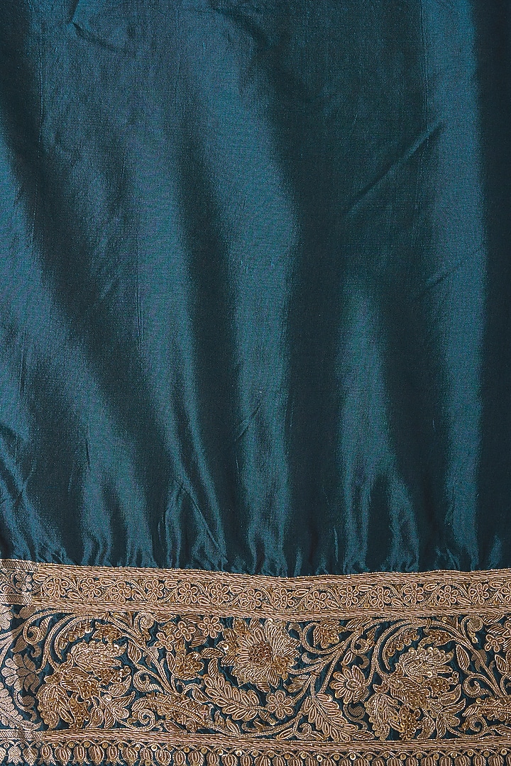 Blue Banarasi Handwork Bridal Saree Set by TATWAMM By Abhishek & Vinita at Pernia's Pop Up Shop