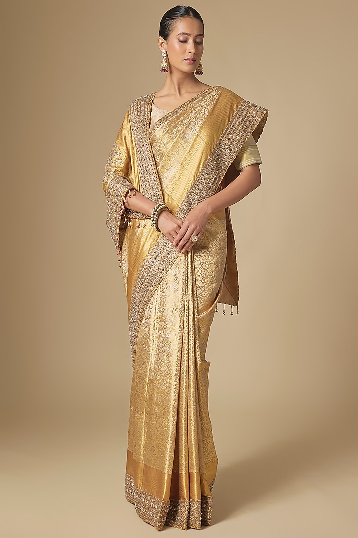 Gold Kanchivaram Handwork Reception Saree Set by TATWAMM By Abhishek & Vinita at Pernia's Pop Up Shop