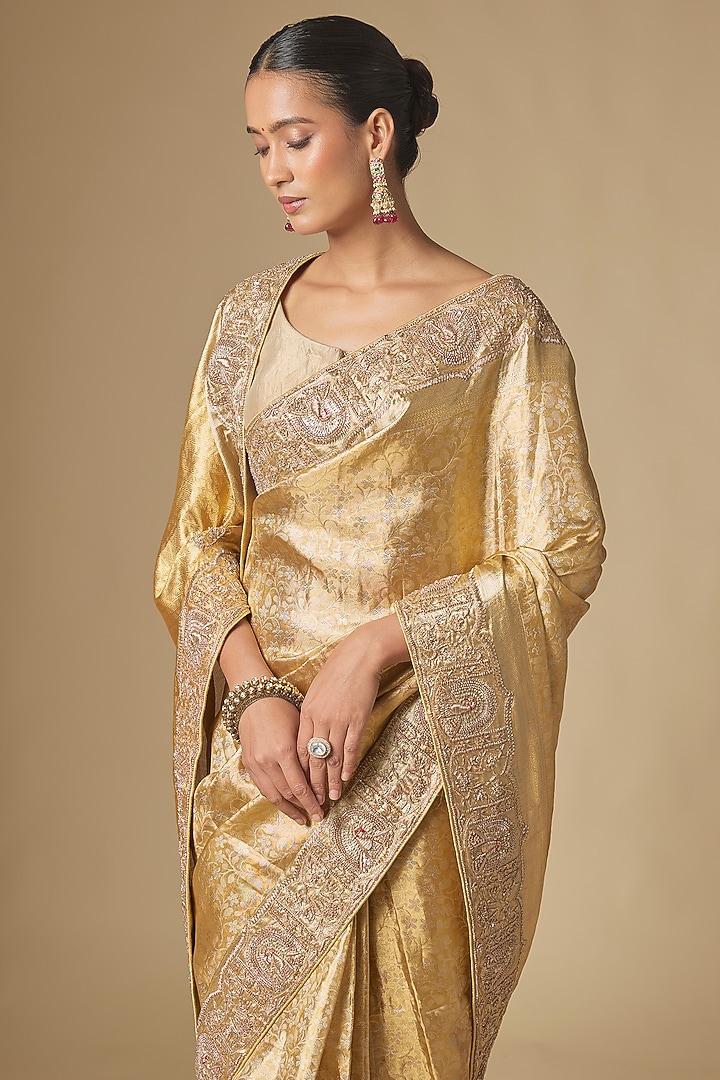 Gold Kanchivaram Handwork Reception Saree Set by TATWAMM By Abhishek & Vinita at Pernia's Pop Up Shop