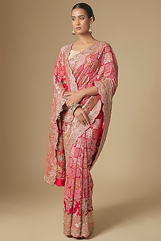 Red Bandhani Handwork Saree Set by TATWAMM By Abhishek & Vinita