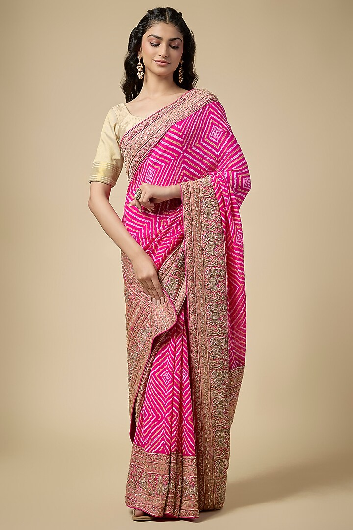 Pink Bandhani Zardosi Work Reception Saree Set by TATWAMM Couture at Pernia's Pop Up Shop