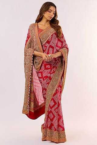 Red Georgette Zardosi Work Bandhani Saree Set by TATWAMM By Abhishek & Vinita