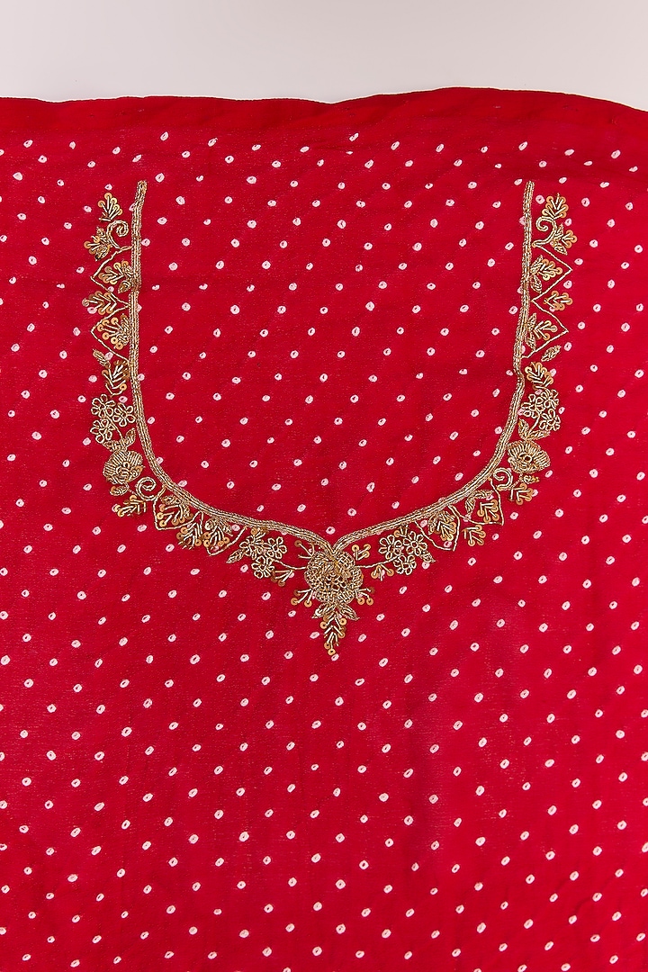 Red Georgette Zardosi Work Bandhani Reception Saree Set by TATWAMM By Abhishek & Vinita at Pernia's Pop Up Shop