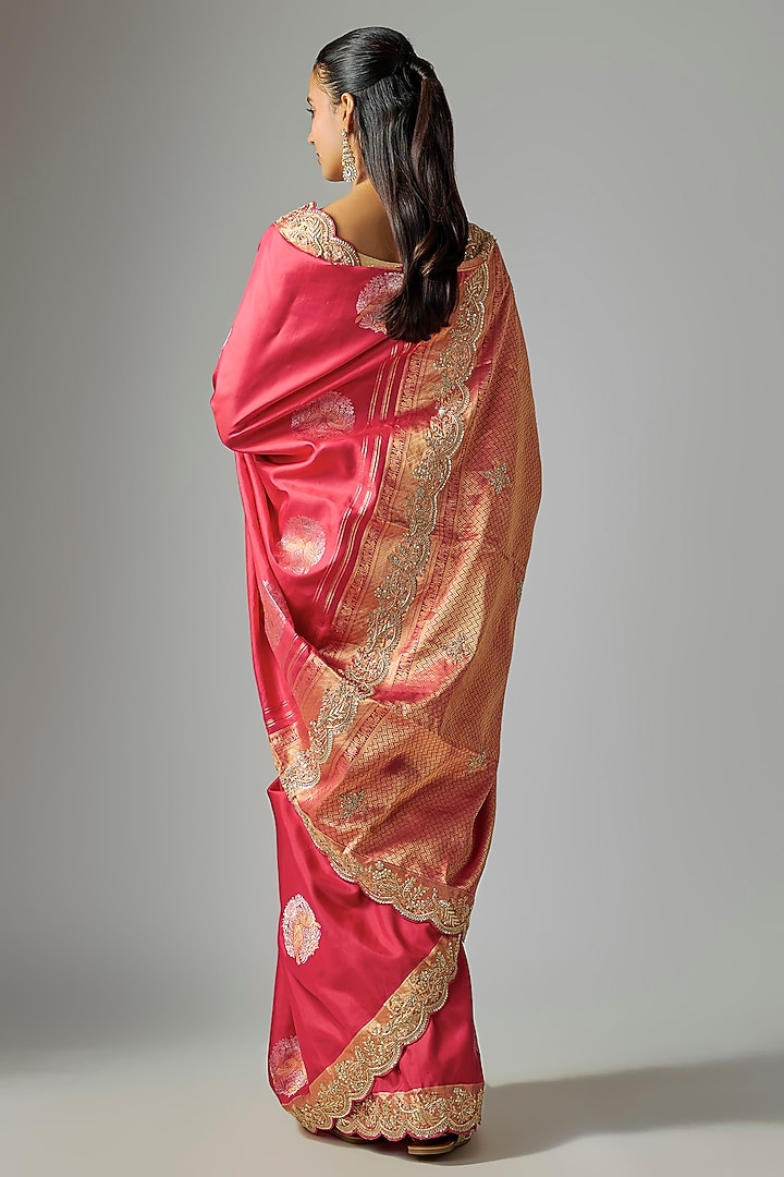 Red Silk Wedding Saree by TATWAMM By Abhishek & Vinita at Pernia's Pop Up Shop