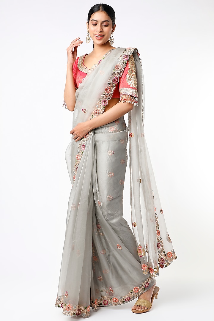 Grey Hand Embroidered Saree Set by TATWAMM Couture at Pernia's Pop Up Shop