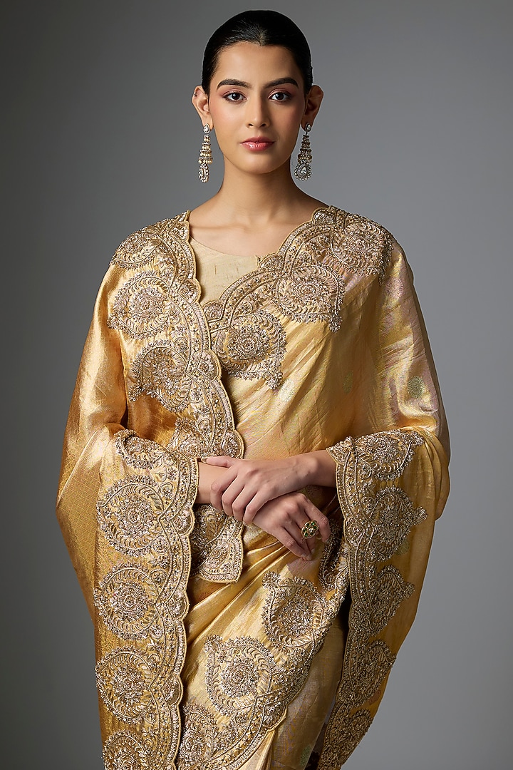 Gold Kanjivaram Reception Saree Set by TATWAMM By Abhishek & Vinita at Pernia's Pop Up Shop