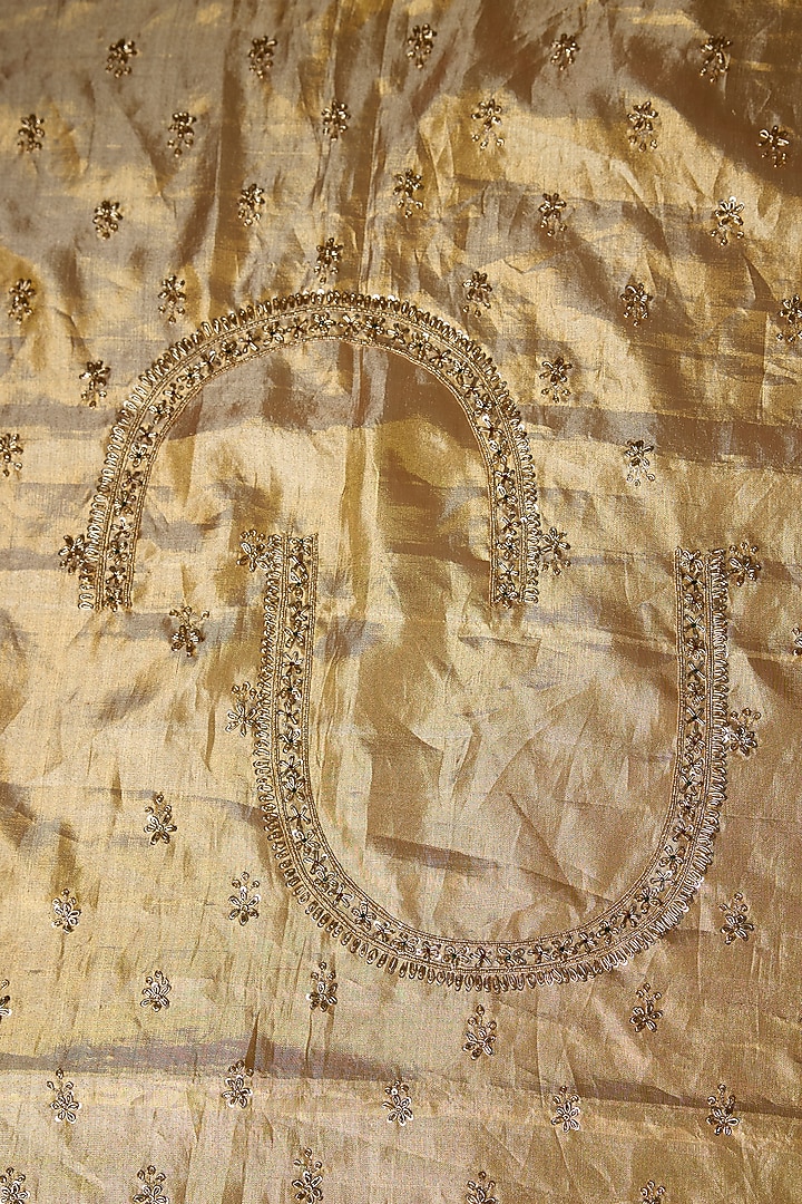 Gold Kanjivaram Reception Saree Set by TATWAMM By Abhishek & Vinita at Pernia's Pop Up Shop