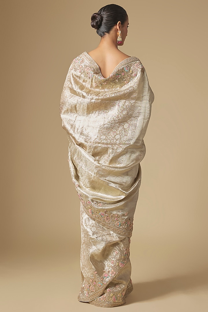 Silver Kanchivaram Handwork Reception Saree Set by TATWAMM By Abhishek & Vinita at Pernia's Pop Up Shop