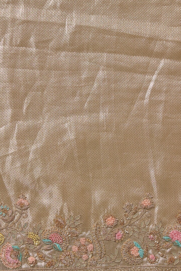 Silver Kanchivaram Handwork Reception Saree Set by TATWAMM By Abhishek & Vinita at Pernia's Pop Up Shop