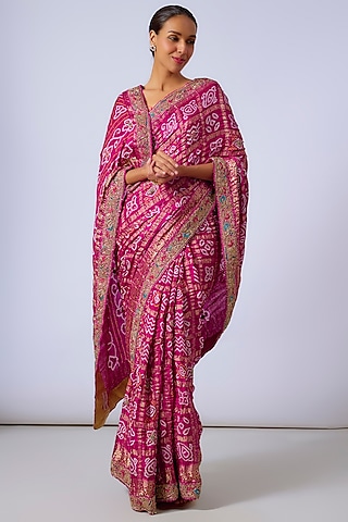 Pink Gaji Gharchola Zardosi Hand Work & Bandhani Printed Saree Set by TATWAMM By Abhishek & Vinita