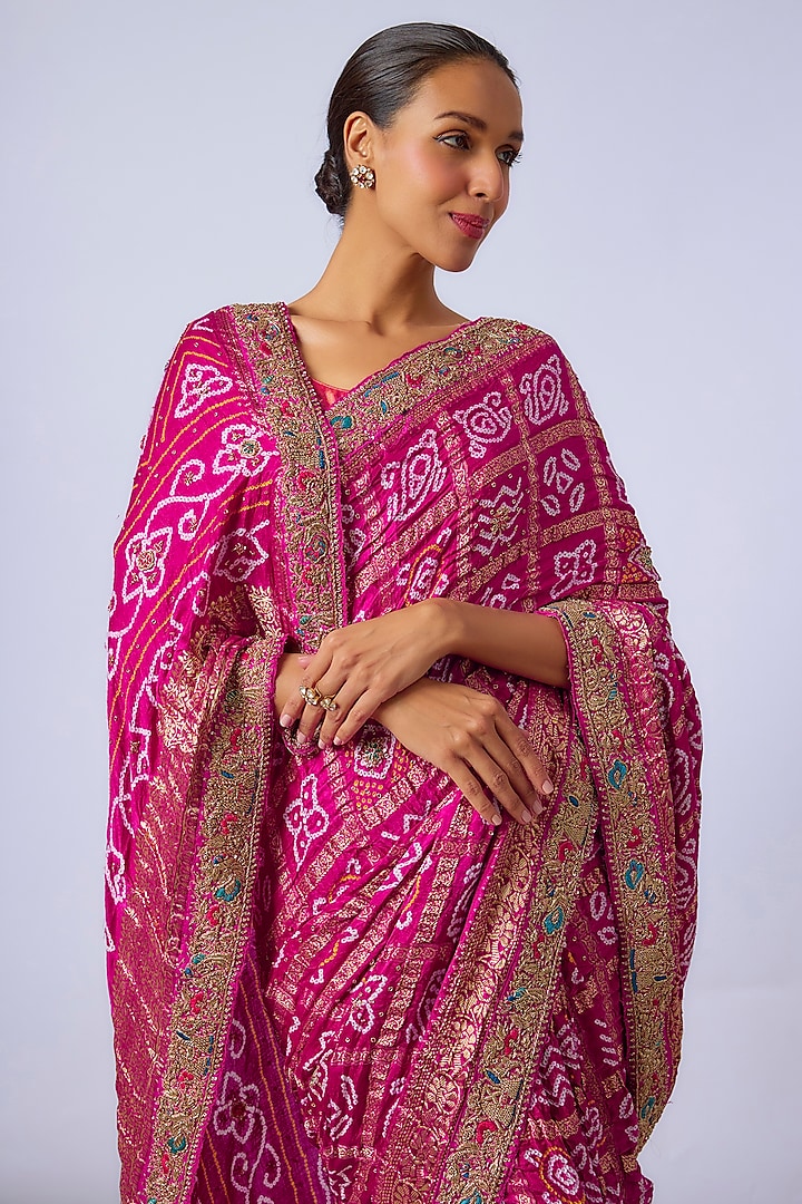 Pink Gaji Gharchola Zardosi Hand Work & Bandhani Printed Wedding Saree Set by TATWAMM By Abhishek & Vinita at Pernia's Pop Up Shop