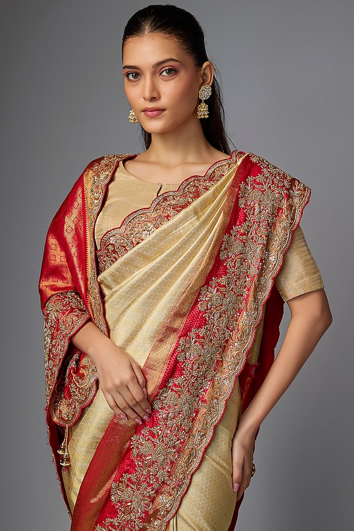 Red Kanjivaram Reception Saree Set by TATWAMM By Abhishek & Vinita at Pernia's Pop Up Shop