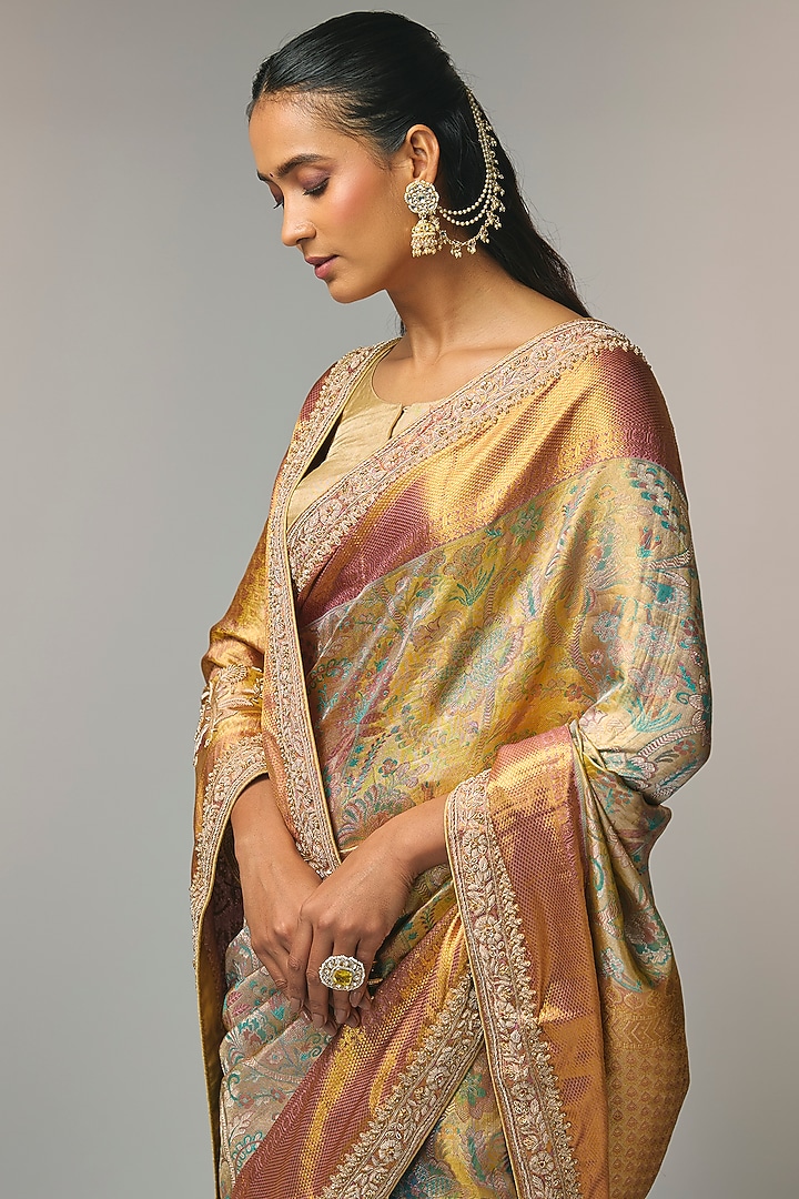 Golden Kanjivaram Reception Saree Set by TATWAMM By Abhishek & Vinita at Pernia's Pop Up Shop
