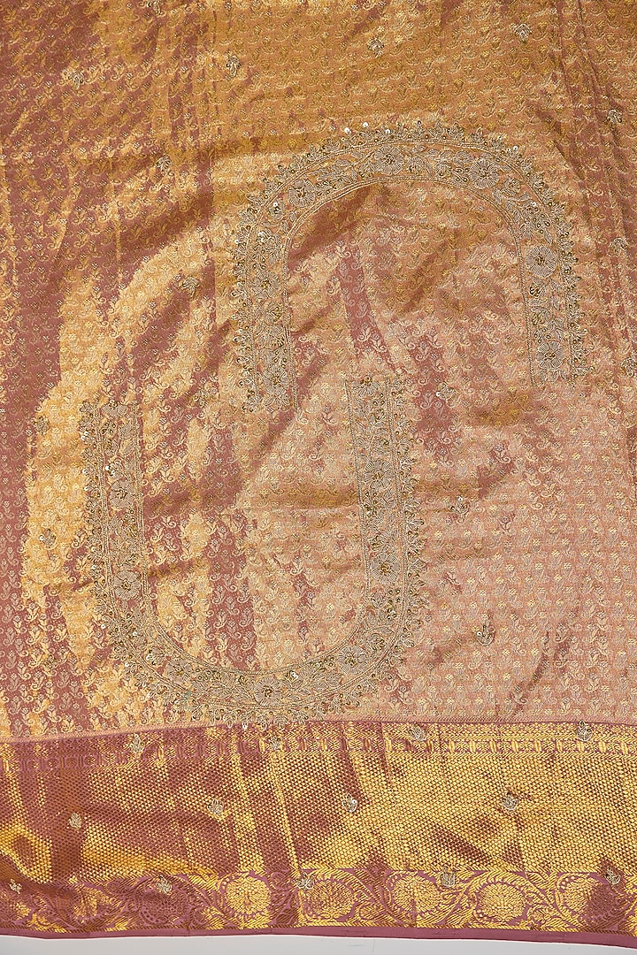 Golden Kanjivaram Reception Saree Set by TATWAMM By Abhishek & Vinita at Pernia's Pop Up Shop