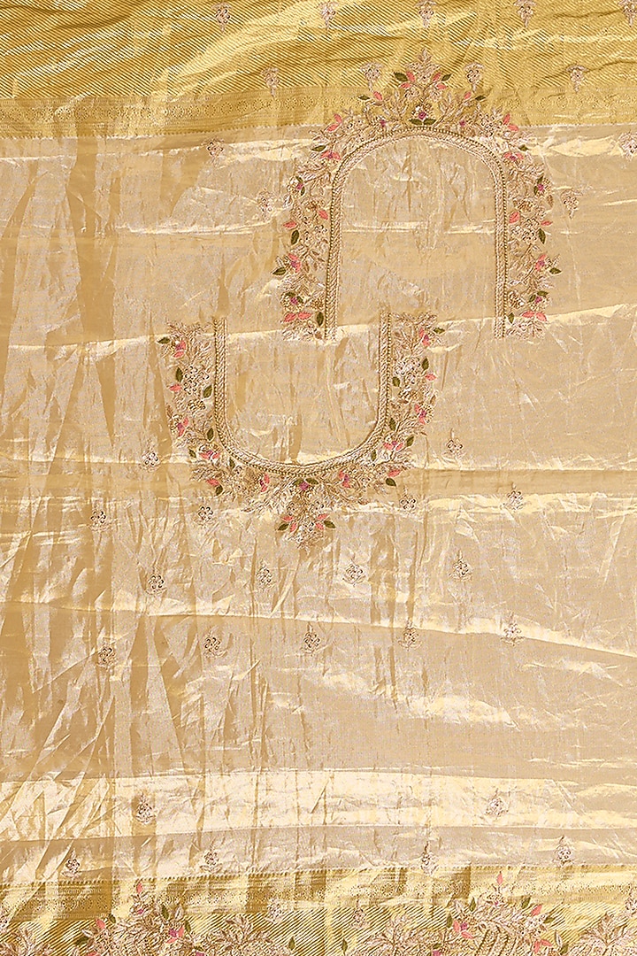 Golden Kanjivaram Reception Saree Set by TATWAMM By Abhishek & Vinita at Pernia's Pop Up Shop