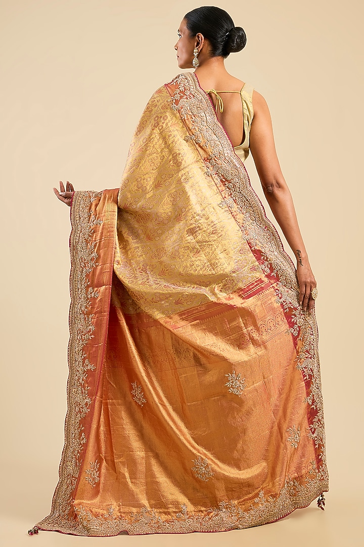 Golden Kanjivaram Reception Saree Set by TATWAMM By Abhishek & Vinita at Pernia's Pop Up Shop