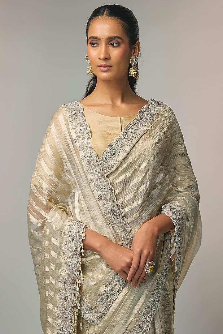 Ivory Crush Brocade Wedding Saree Set by TATWAMM By Abhishek & Vinita at Pernia's Pop Up Shop