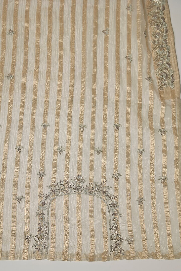 Ivory Crush Brocade Wedding Saree Set by TATWAMM By Abhishek & Vinita at Pernia's Pop Up Shop