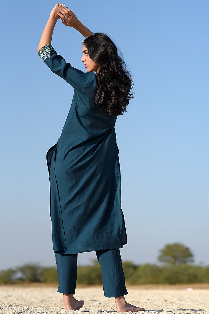 Blue Viscose Katan Silk Embroidered Kurta Set by TATWA at Pernia's Pop Up Shop