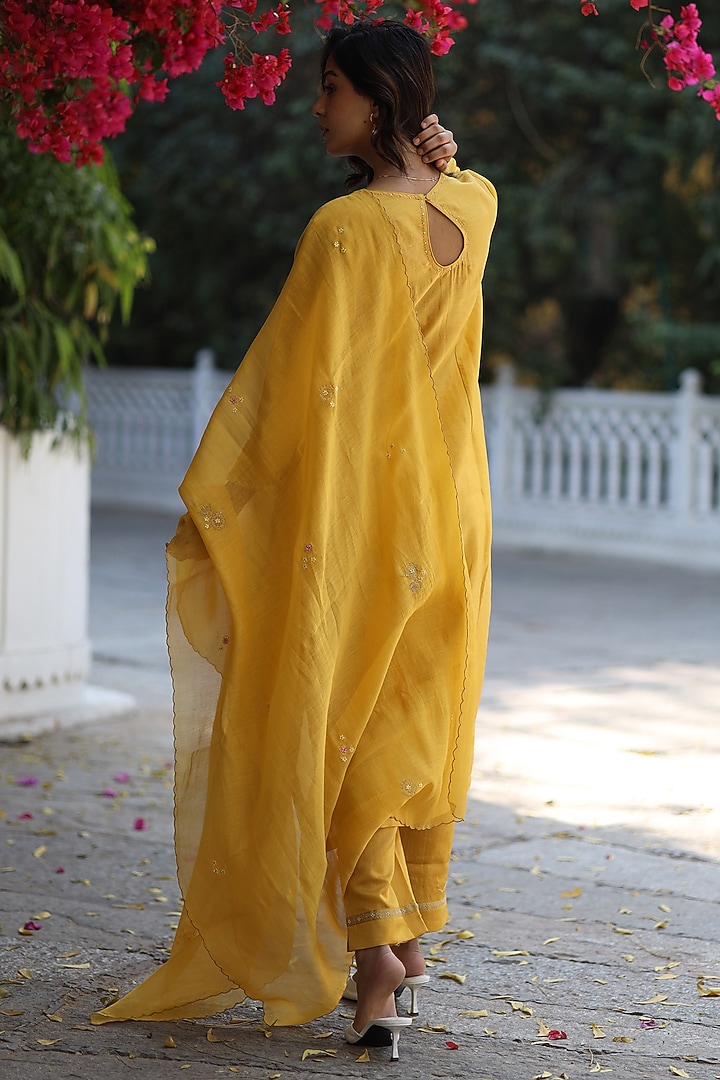 Mustard Handloom Chanderi Silk Resham Thread Work Kurta Set by TATWA at Pernia's Pop Up Shop