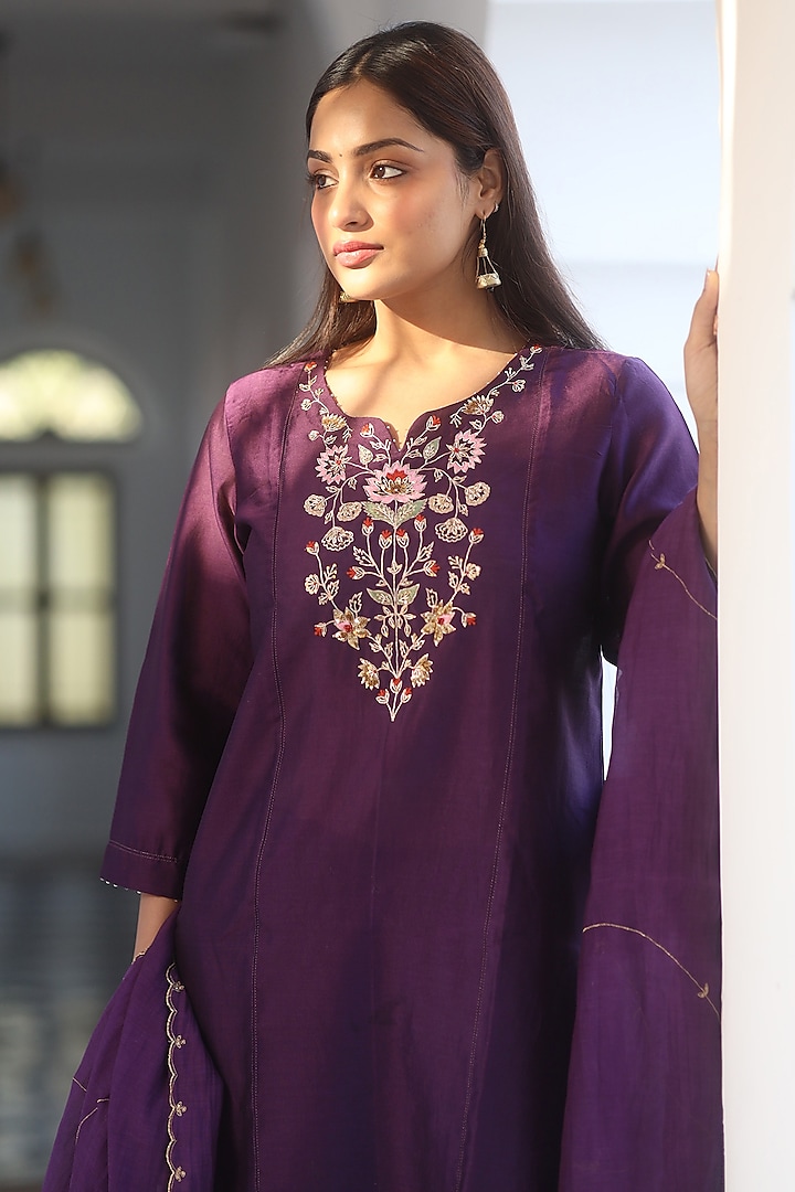 Purple Handloom Chanderi Silk Zardosi Hand Work Kurta Set by TATWA at Pernia's Pop Up Shop
