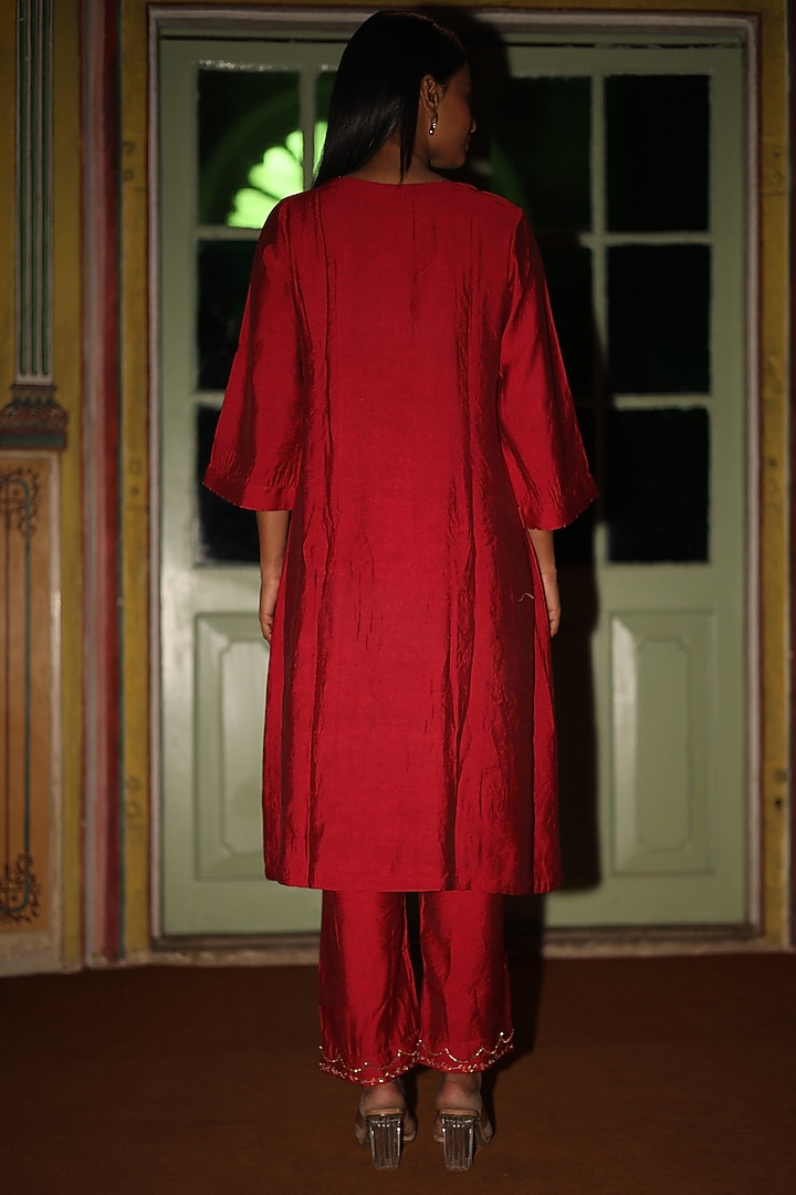 Red Handloom Chanderi Silk Zardosi Hand Work Kurta Set by TATWA at Pernia's Pop Up Shop