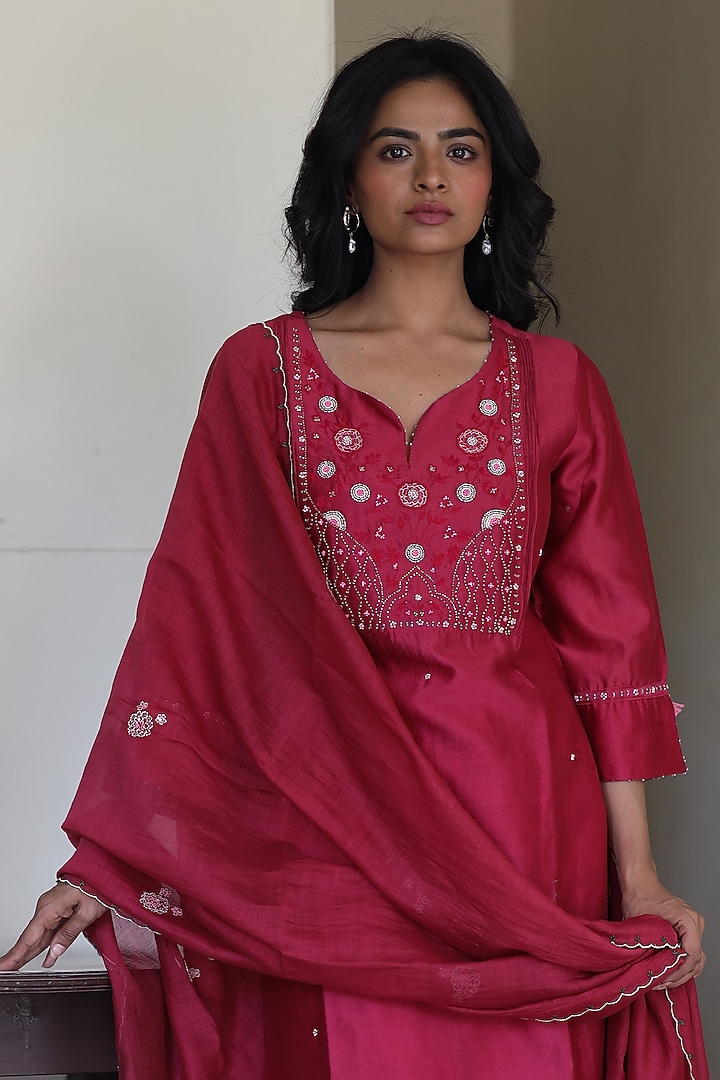 Magenta Pink Handloom Chanderi Silk Glass Beads Embellished Kurta Set by TATWA at Pernia's Pop Up Shop
