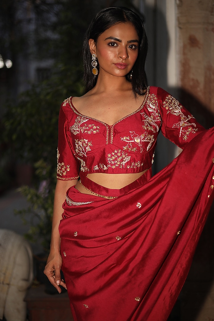 Red Handloom Chanderi Silk Zardosi Work Handcrafted Wedding Saree by TATWA at Pernia's Pop Up Shop