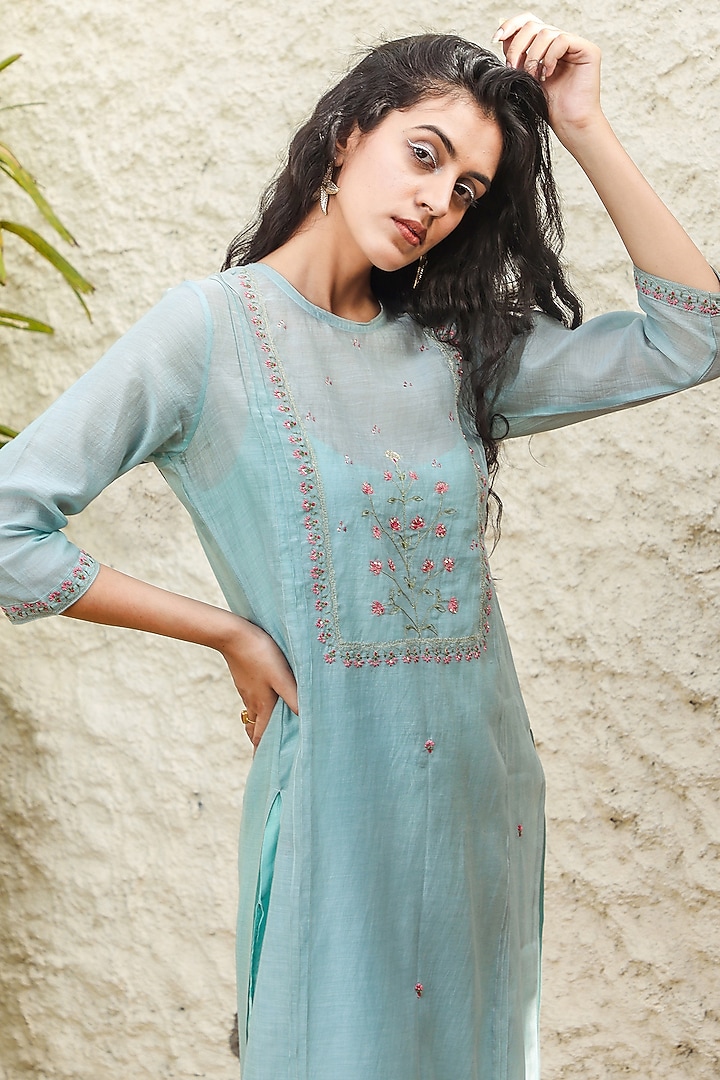 Mint Green Kurta Chanderi Embroidered Kurta Set by TATWA at Pernia's Pop Up Shop