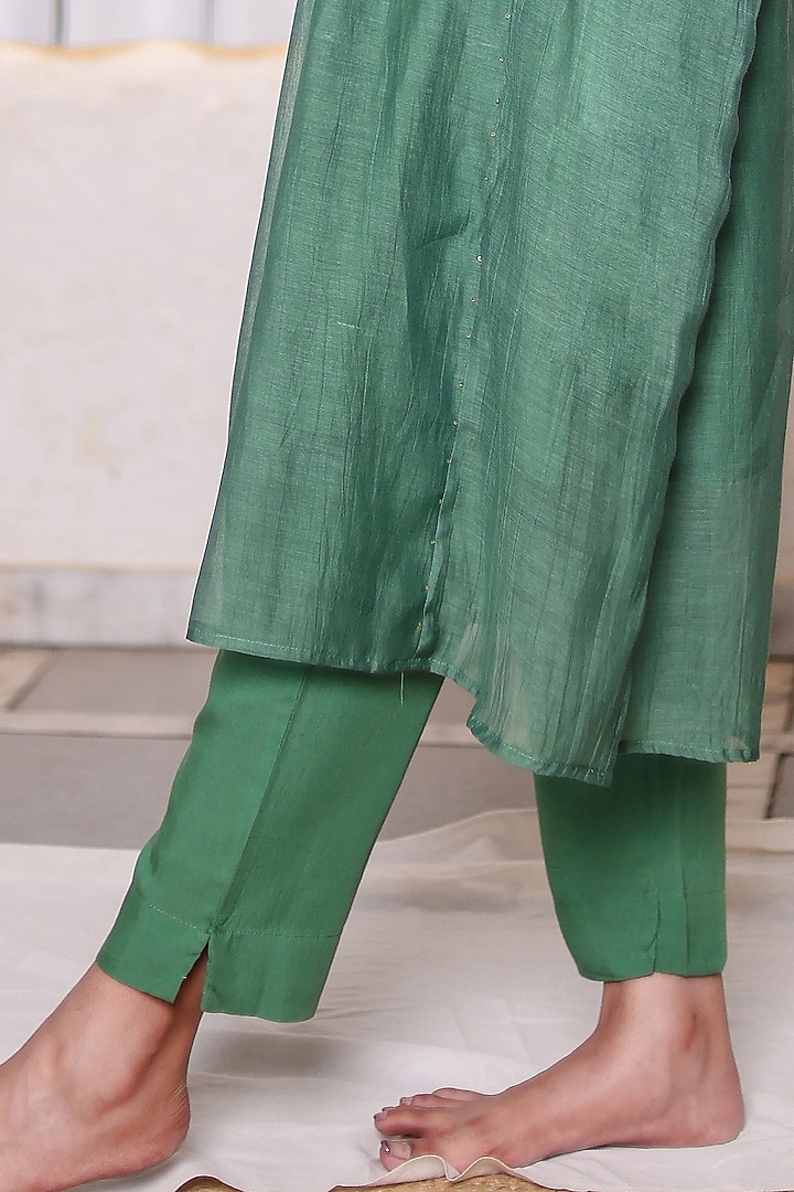 Emerald Green Chanderi Embroidered Kurta Set by TATWA at Pernia's Pop Up Shop