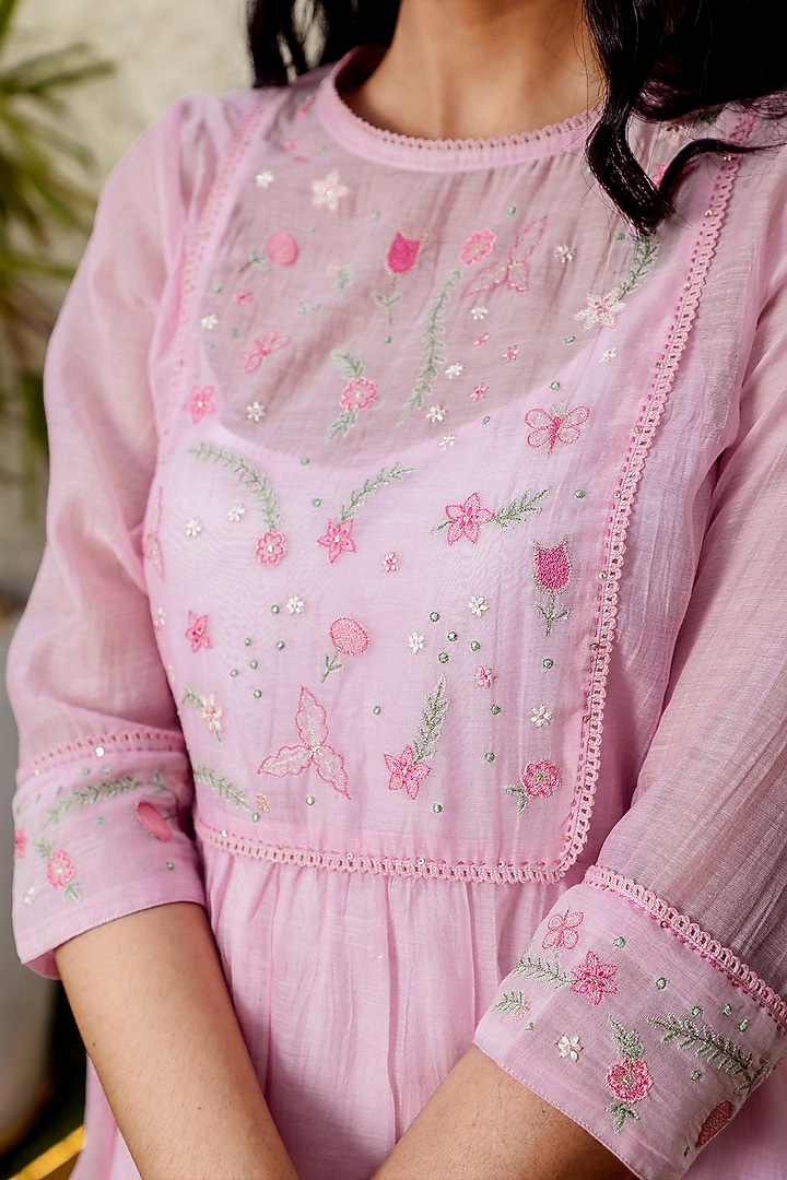 Blush Pink Chanderi Embroidered Kurta Set by TATWA at Pernia's Pop Up Shop
