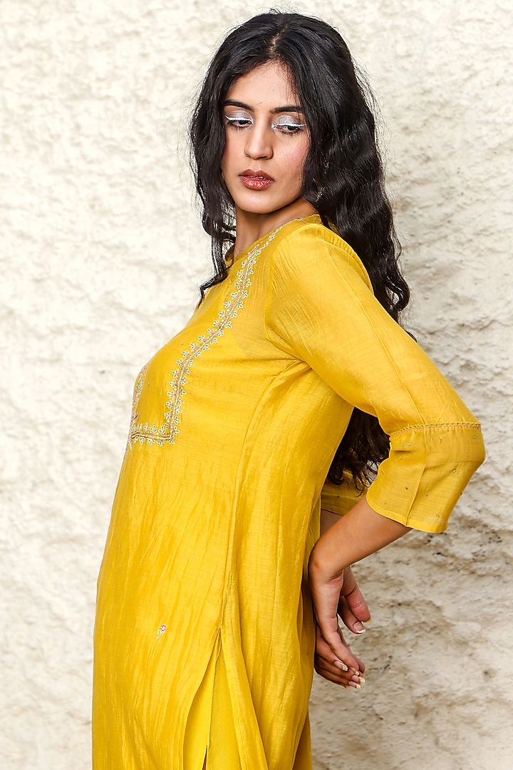 Mustard Yellow Chanderi Embroidered Kurta Set by TATWA at Pernia's Pop Up Shop