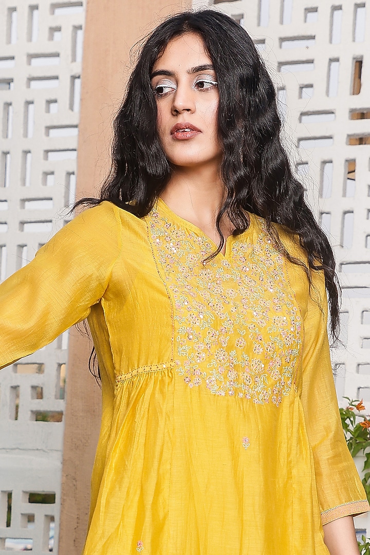 Mustard Yellow Chanderi Embroidered Kurta Set by TATWA at Pernia's Pop Up Shop